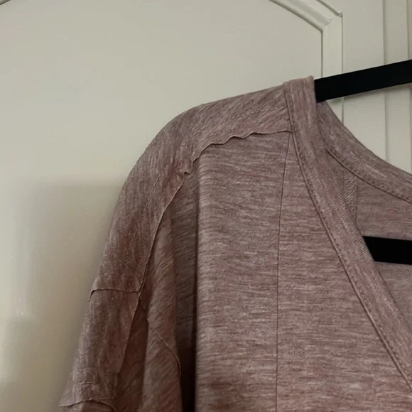 Tan blouse is new, no tags or brand. Size tag is wrong. I’m thinkin XL, generous - Picture 4 of 8